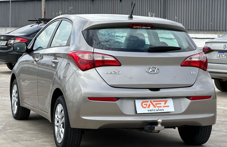 Hyundai Hb20 1.6 Comfort Plus 16v - Foto #3