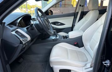 Jaguar E-pace 2.0 16V P250 S Awd - Foto #4