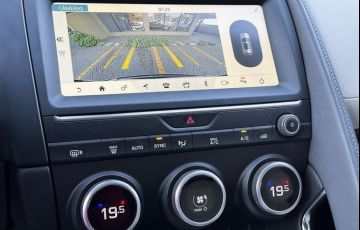 Jaguar E-pace 2.0 16V P250 S Awd - Foto #10
