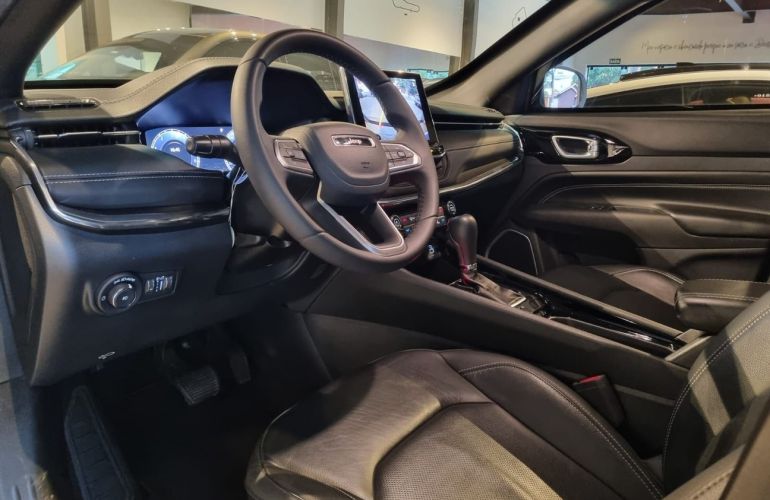 Jeep Compass 1.3 T270 Turbo S - Foto #4