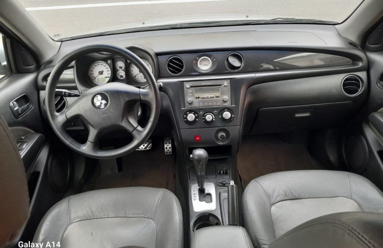 Mitsubishi Airtrek 2.4 4x4 16v - Foto #5