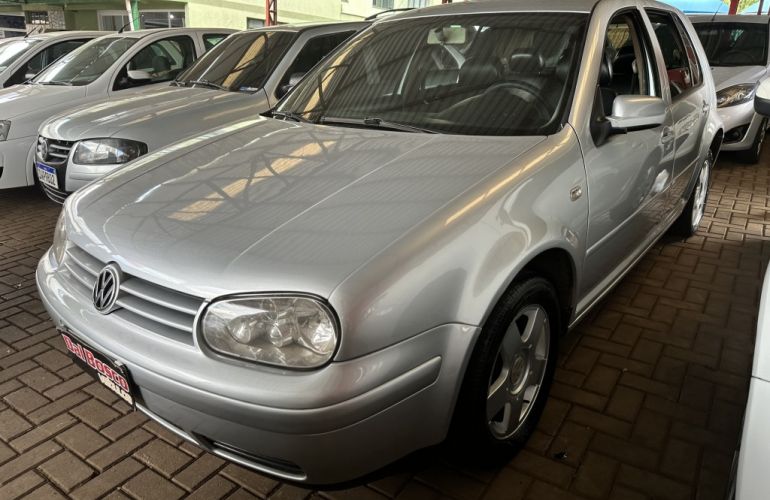 Volkswagen Golf 2.0 - Foto #1