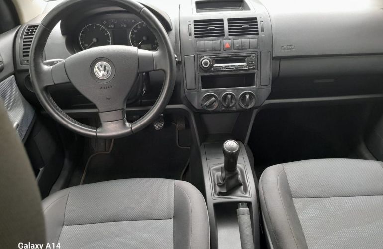 Volkswagen Polo 1.6 Mi 8V Total - Foto #3