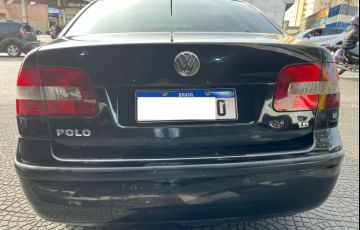 Volkswagen Polo Sedan 1.6 8V - Foto #6