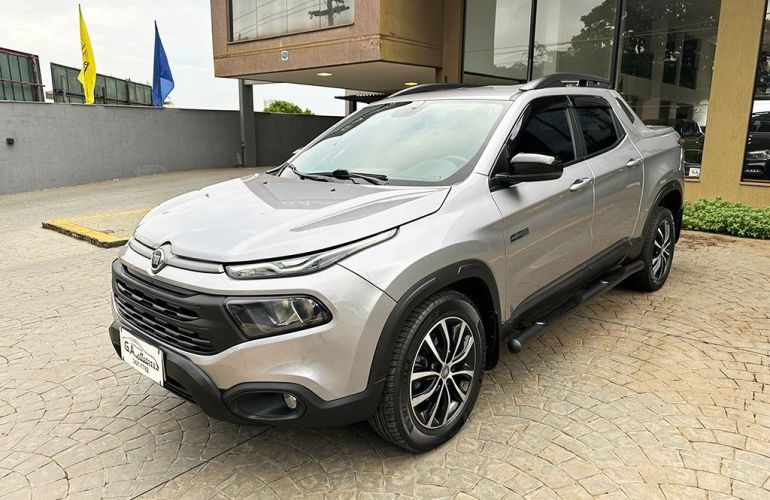 Fiat Toro 2.0 16V Turbo Ultra 4wd - Foto #1