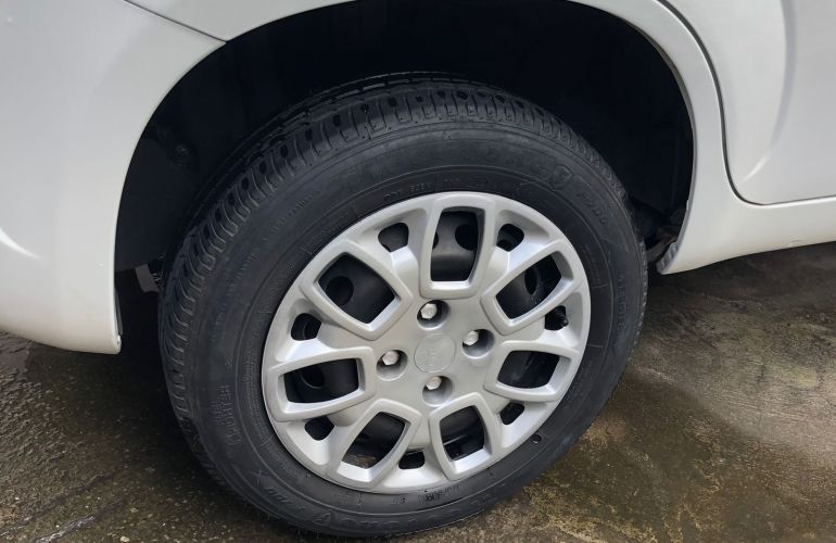 Fiat Uno 1.0 Attractive - Foto #7