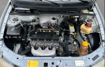 Chevrolet Celta 1.0 MPFi Life 8v - Foto #8