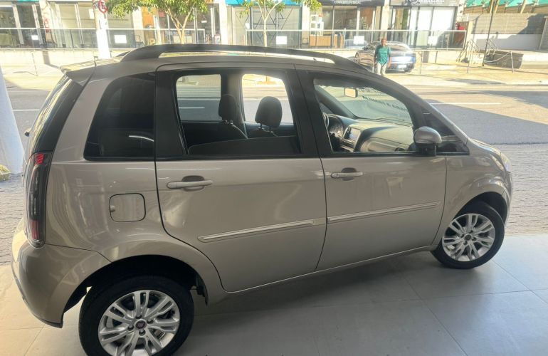 Fiat Idea Attractive 1.4 8V (Flex) - Foto #7