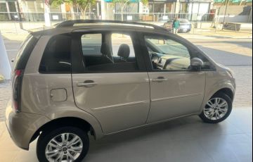 Fiat Idea Attractive 1.4 8V (Flex) - Foto #7