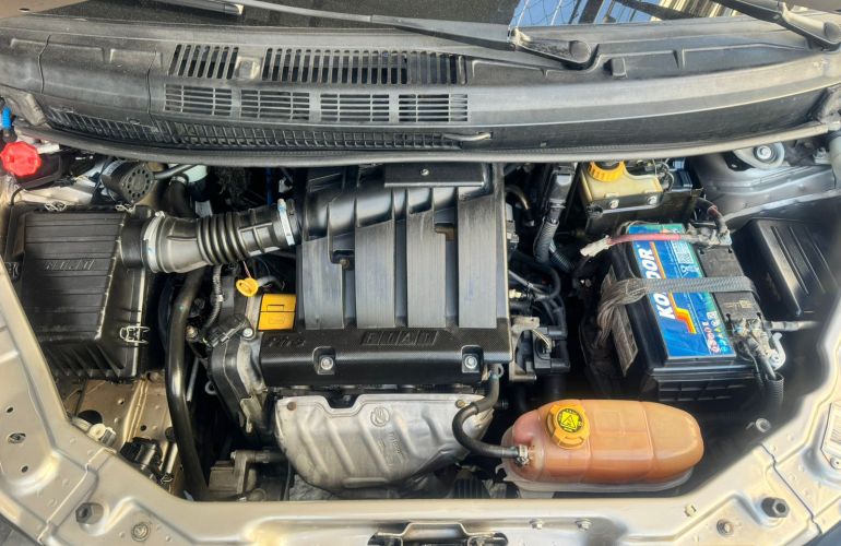 Fiat Idea Attractive 1.4 8V (Flex) - Foto #9