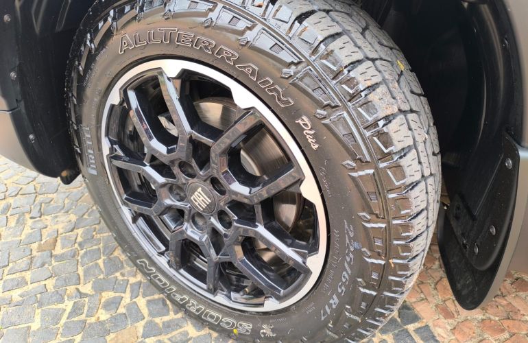 Fiat Toro 2.0 TDI Ultra 4WD (Aut) - Foto #6