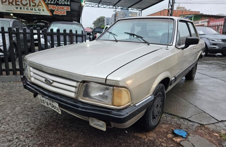 Ford Del Rey Sedan GL 1.8 - Foto #1
