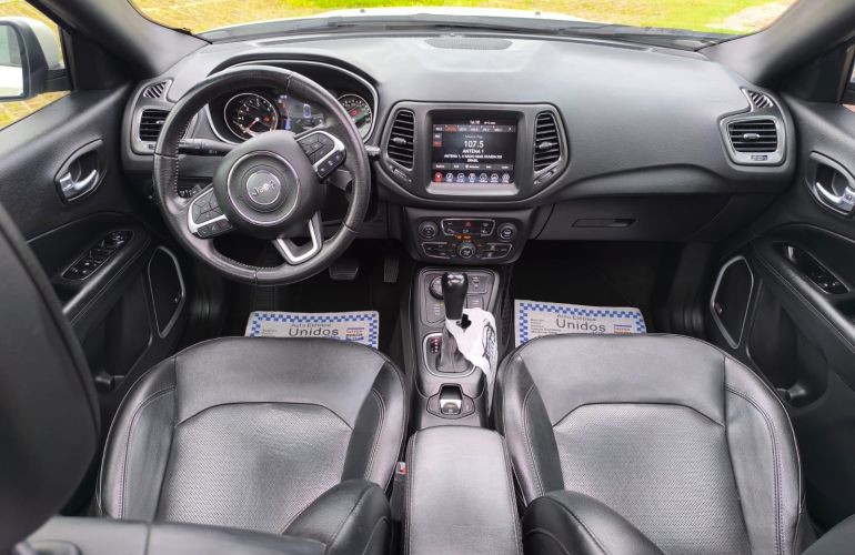 Jeep Compass 2.0 TDI Longitude 4WD - Foto #4