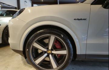 Porsche Cayenne 3.0 V6 E-hybrid AWD S - Foto #4