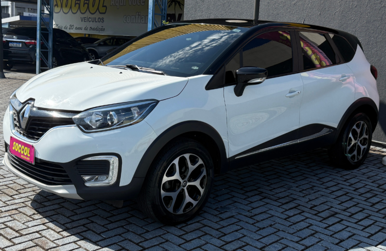 Renault Captur 1.6 Intense CVT - Foto #3