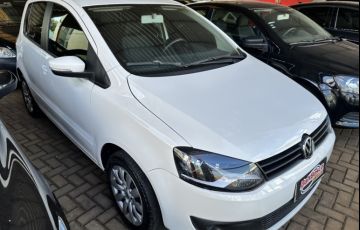 Volkswagen Fox 1.6 8V (Flex) - Foto #2