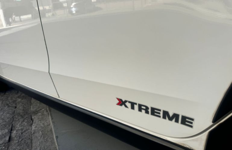 Volkswagen up! 1.0 TSI Xtreme - Foto #2