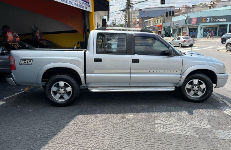 Chevrolet S10 2.4 MPFi Executive 4x2 CD 8v - Foto #4