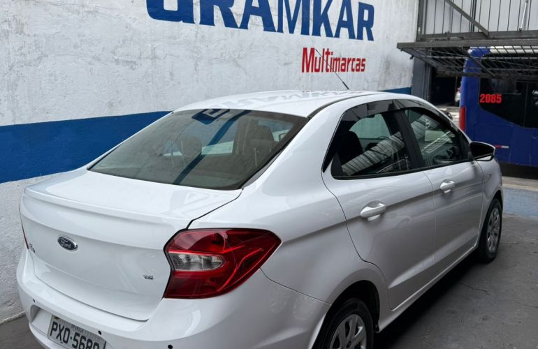 Ford Ka Sedan SE 1.5 16v (Flex) - Foto #4