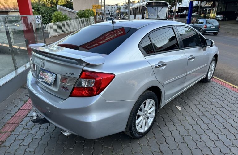 Honda Civic LXR 2.0 i-VTEC (Aut) (Flex) - Foto #4