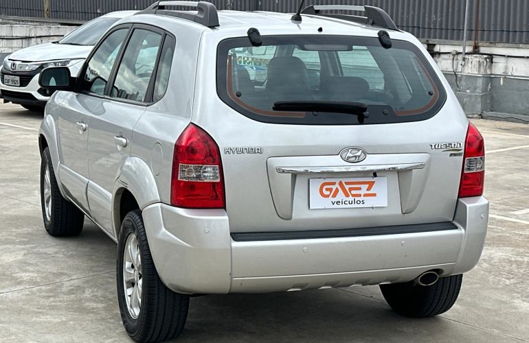 Hyundai Tucson 2.0 MPFi GLS 16V 143cv 2wd - Foto #3