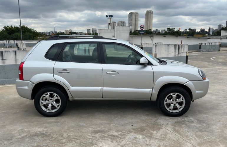 Hyundai Tucson 2.0 MPFi GLS 16V 143cv 2wd - Foto #6