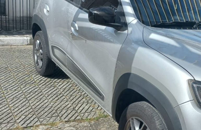 Renault Kwid 1.0 Intense - Foto #3