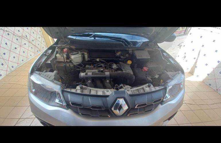 Renault Kwid 1.0 Intense - Foto #5