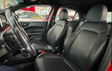 Fiat Argo 1.8 E.torq Hgt At6 - Foto #9