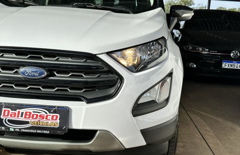 Ford Ecosport 1.5 Freestyle (Aut) - Foto #4