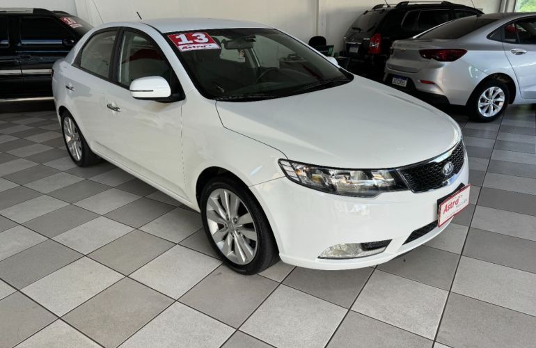 Kia Cerato 2.0 EX E473 (Aut) - Foto #3