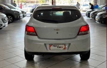 Chevrolet Onix 1.0 MPFi LT 8v - Foto #5
