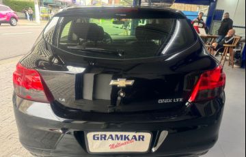 Chevrolet Onix 1.4 LTZ SPE/4 - Foto #8