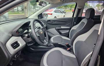 Chevrolet Onix 1.0 LT - Foto #5