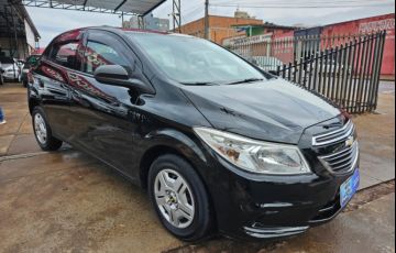 Chevrolet Onix 1.0 LT - Foto #10
