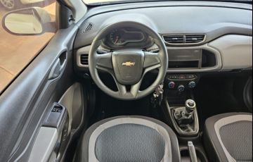 Chevrolet Onix 1.0 LT (Flex) - Foto #7
