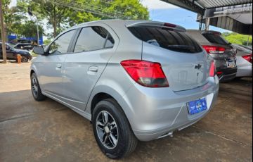 Chevrolet Onix 1.0 LT (Flex) - Foto #10