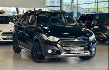 Chevrolet Onix 1.4 MPFi Activ 8v - Foto #4