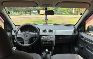Chevrolet Prisma Maxx 1.4 (Flex) - Foto #2