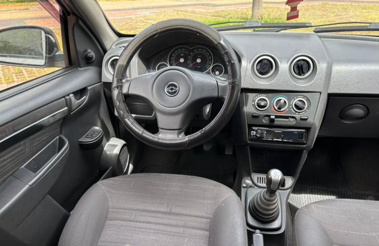 Chevrolet Prisma Maxx 1.4 (Flex) - Foto #4