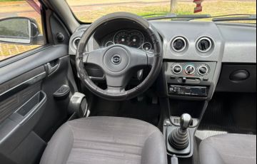 Chevrolet Prisma Maxx 1.4 (Flex) - Foto #4