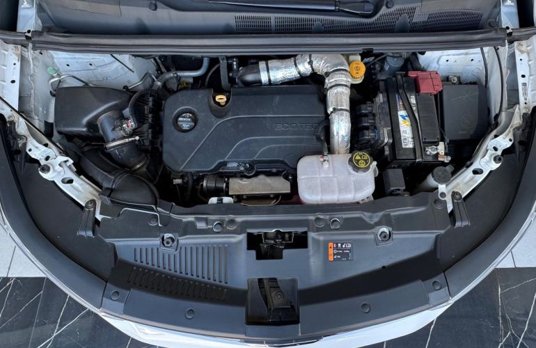 Chevrolet Tracker 1.4 16V Turbo Premier - Foto #8