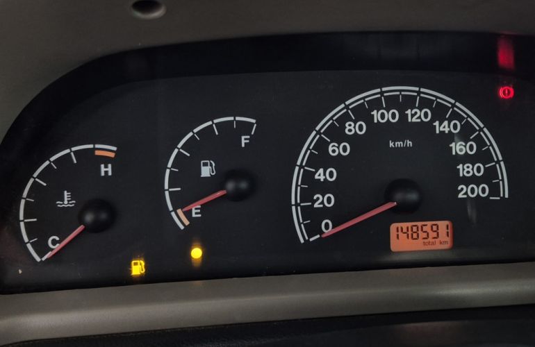 Fiat Strada Fire 1.4 (Flex) - Foto #9