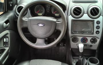 Ford Fiesta Sedan 1.6 Rocam (Flex) - Foto #6
