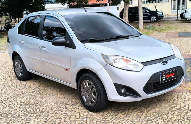 Ford Fiesta Sedan 1.6 Rocam (Flex) - Foto #1