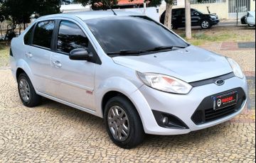 Ford Fiesta Sedan 1.6 Rocam (Flex)