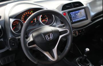 Honda Fit 1.4 LX 16v - Foto #4