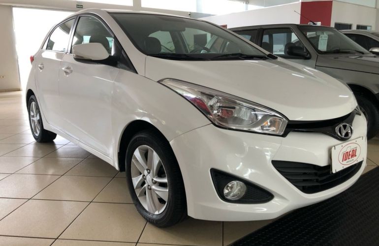 Hyundai HB20 1.6 Premium (Aut) - Foto #4