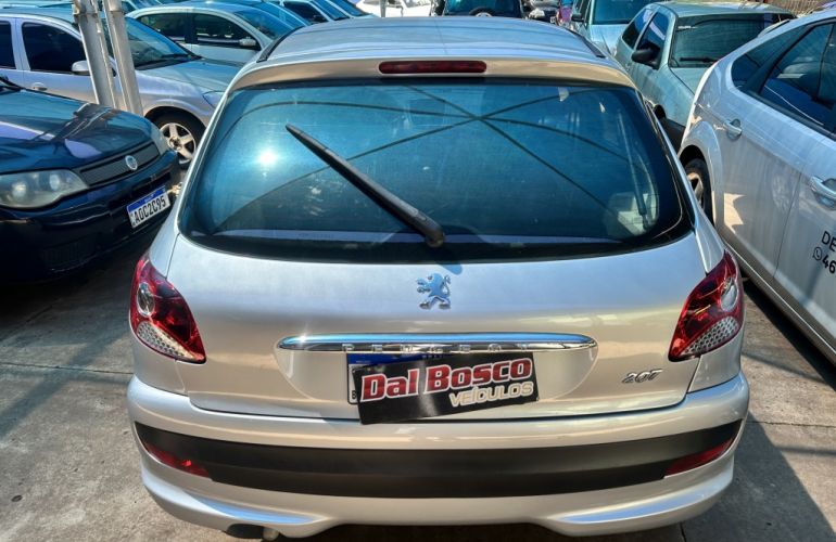 Peugeot 207 Hatch XR Sport 1.4 8V (flex) - Foto #7