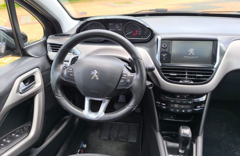 Peugeot 208 Griffe 1.6 16V (Flex) (Aut) - Foto #2